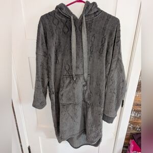 Denver Hayes  Fleece Hoodie